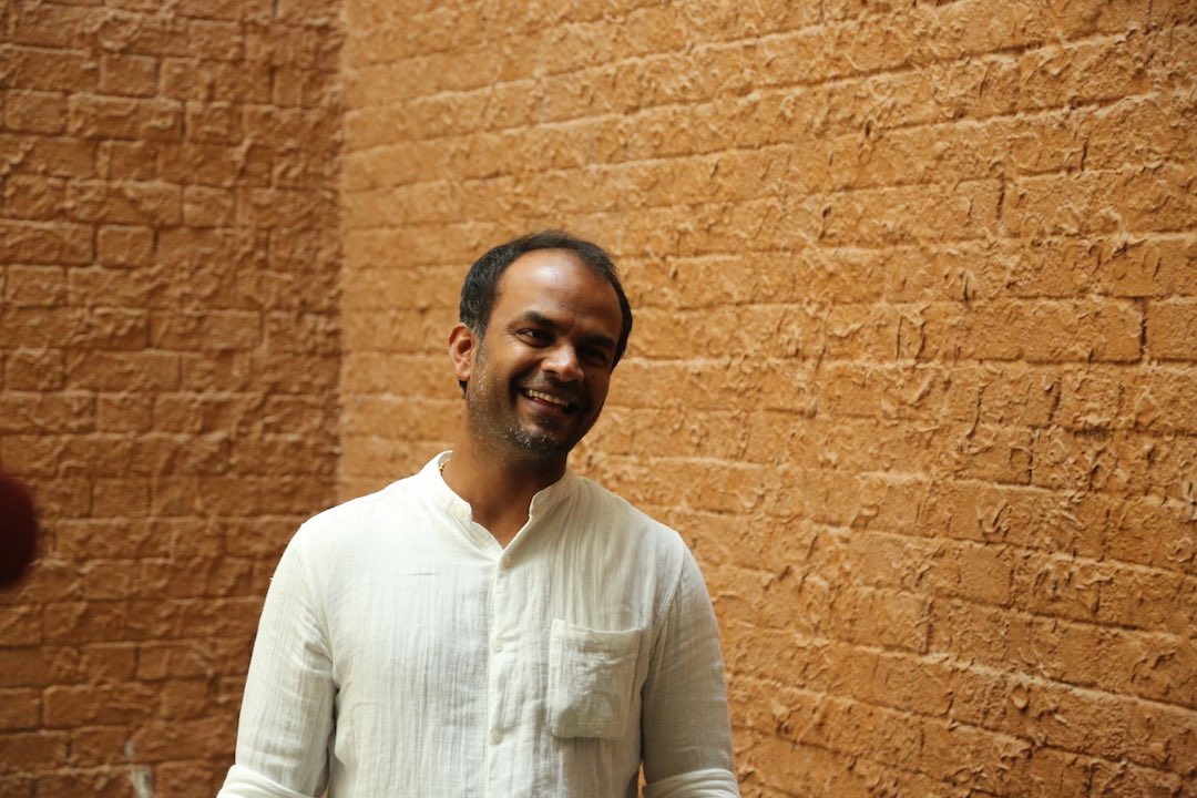 Surround Sound workshop - Issac Newton