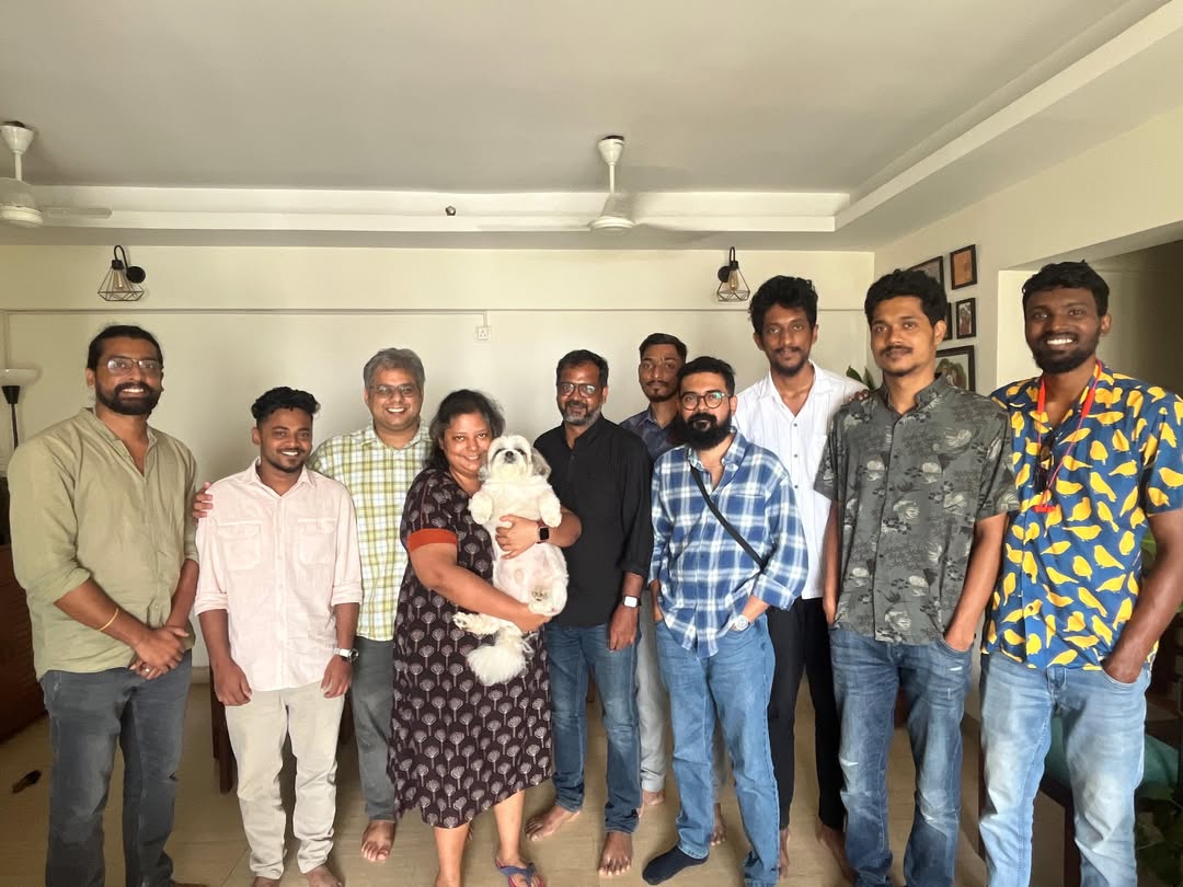 2019 batch editing students with eminent Bollywood Editor Manas Mittal at his residence in Mumbai