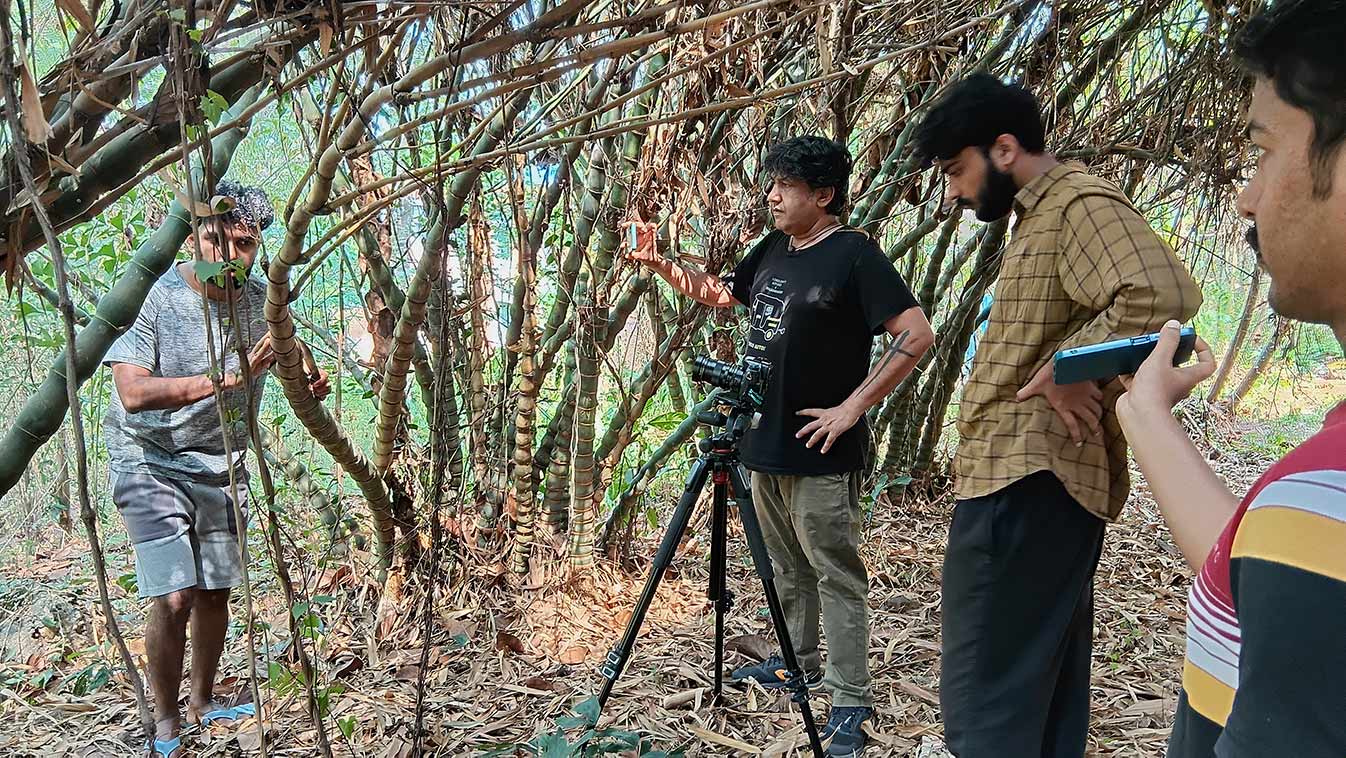 Exploring New Media: A Workshop for 2022 Batch Editing Students by Himanshu Desai